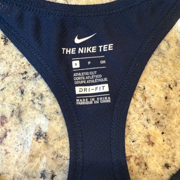 Nike Dri Fit Women's Mountaineer Nation Racerback Athletic Tank Top - Picture 4 of 4